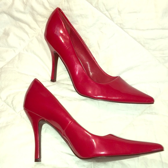 Diba Shoes - diba east Red pointed stiletto pumps 8.5 M EUC